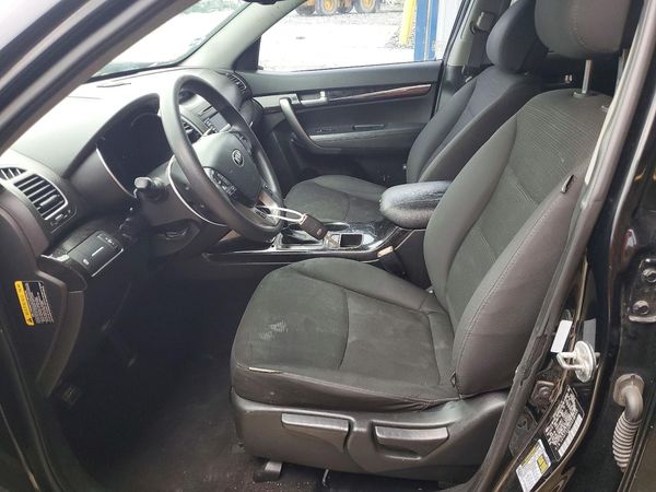2014 KIA SORENTO Base/ LX