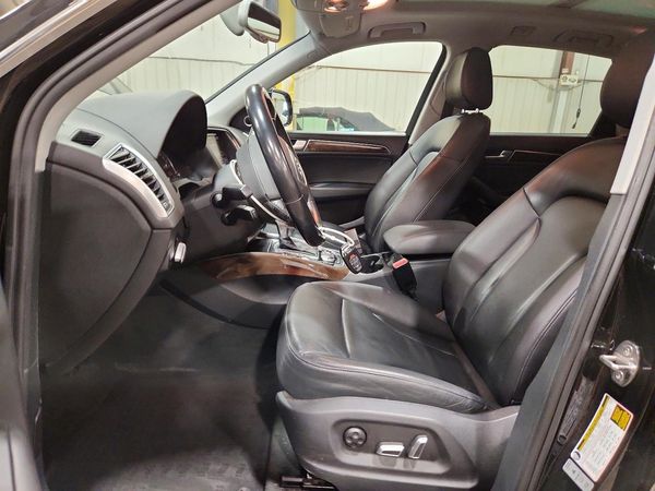 2016 AUDI Q5 quattro Premium Plus