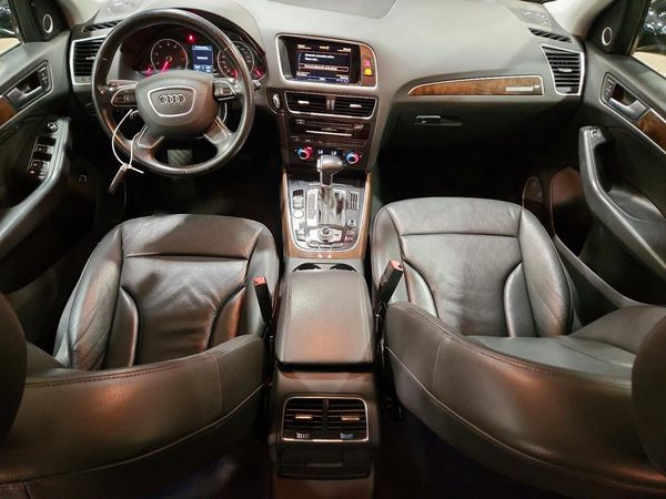 2016 AUDI Q5 quattro Premium Plus
