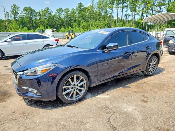 2018 MAZDA 3 Grand Touring