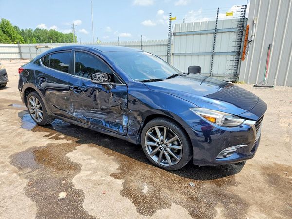 2018 MAZDA 3 Grand Touring