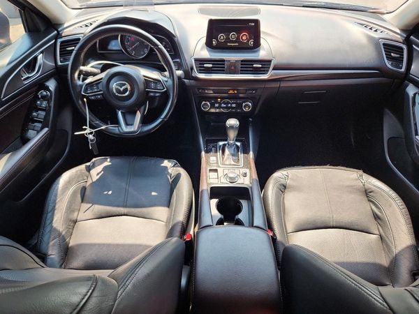 2018 MAZDA 3 Grand Touring