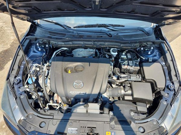 2018 MAZDA 3 Grand Touring