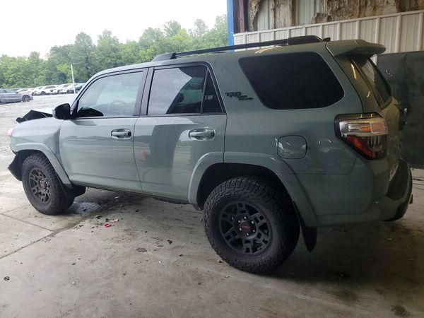 2022 TOYOTA 4RUNNER TRD Offroad