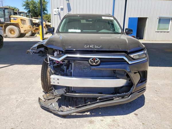 2026 TOYOTA GRAND HIGHLANDER