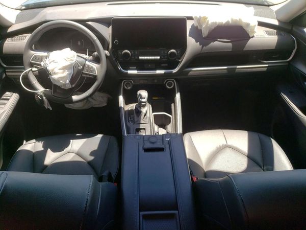 2026 TOYOTA GRAND HIGHLANDER
