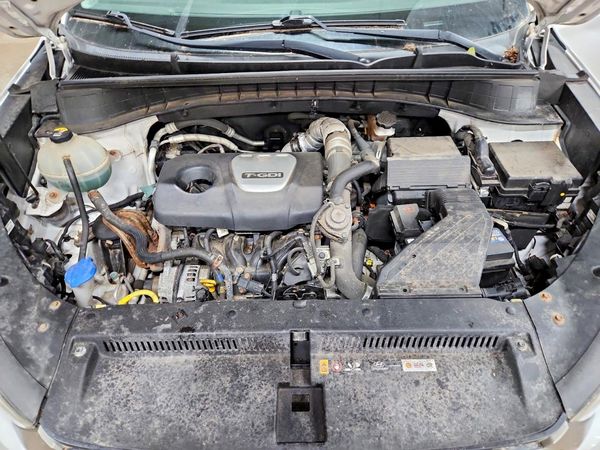 2016 HYUNDAI TUCSON