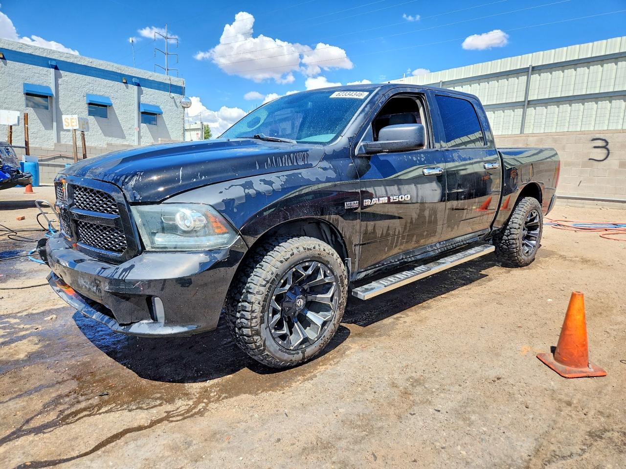 2014 RAM 1500 ST CREW CAB 4X2