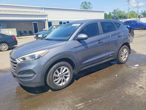 2018 HYUNDAI TUCSON SE Standard