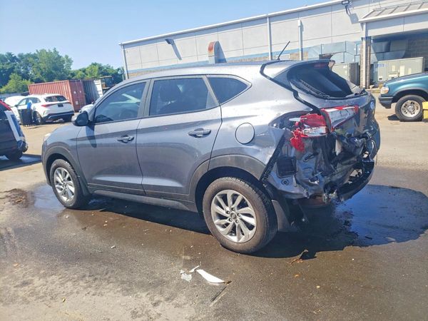 2018 HYUNDAI TUCSON SE Standard