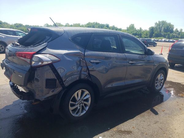 2018 HYUNDAI TUCSON SE Standard