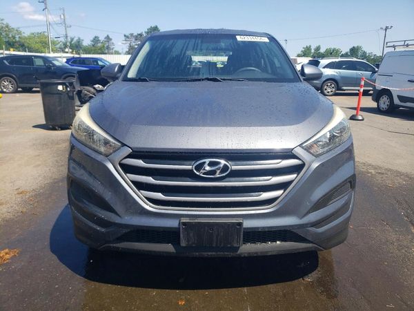 2018 HYUNDAI TUCSON SE Standard