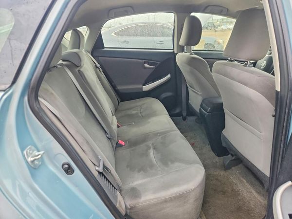 2015 TOYOTA PRIUS
