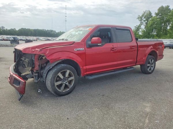 2017 FORD F150 SuperCrew — Front 3/4