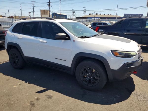 2019 JEEP CHEROKEE TRAILHAWK 4X4