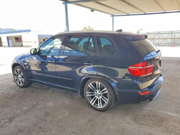 2013 BMW X5 xDrive50i