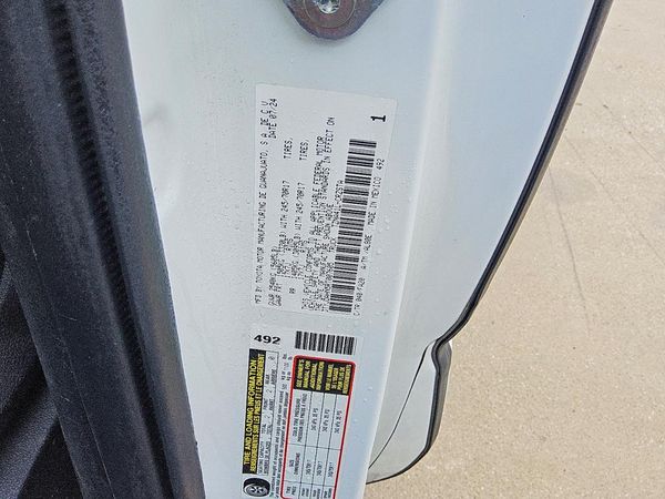 2024 TOYOTA TACOMA