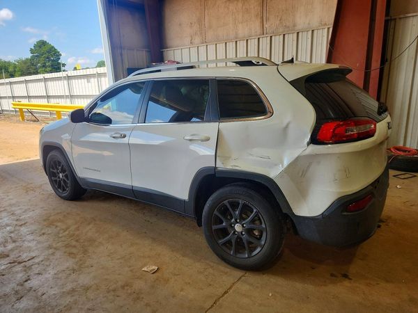 2017 JEEP CHEROKEE LATITUDE FWD