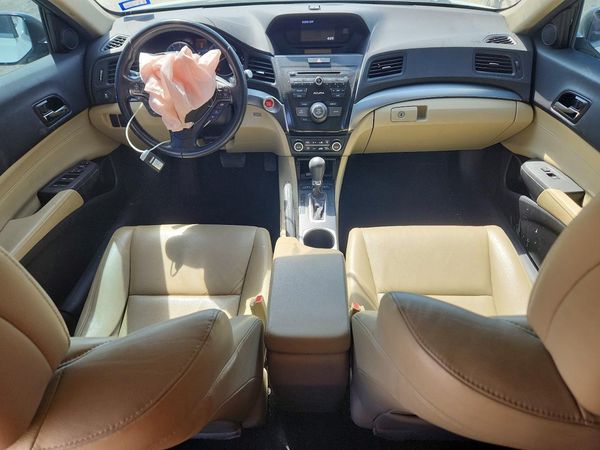 2017 ACURA ILX