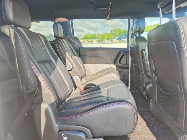 2017 DODGE GRAND CARAVAN GT