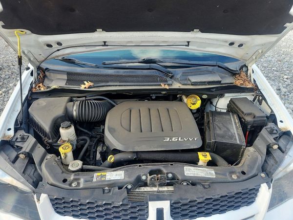 2017 DODGE GRAND CARAVAN GT