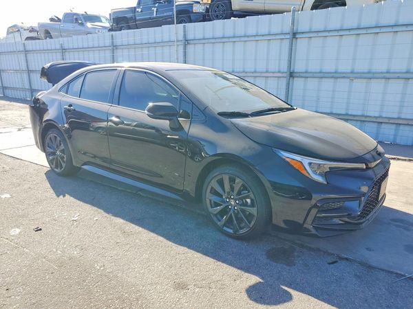 2026 TOYOTA COROLLA — Passenger 3/4