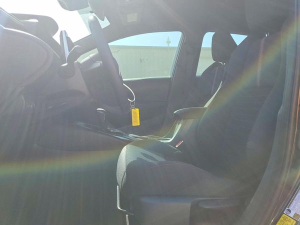 2026 TOYOTA COROLLA — DENT