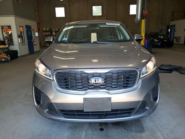 2019 KIA SORENTO L, LX, S