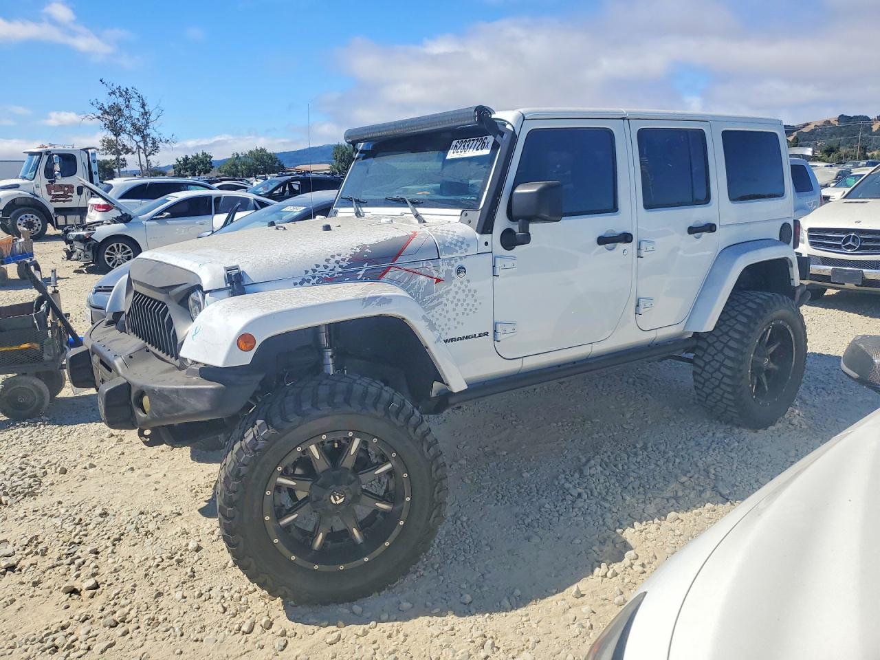 2016 JEEP WRANGLER UNLIMITED SAHARA 4X4