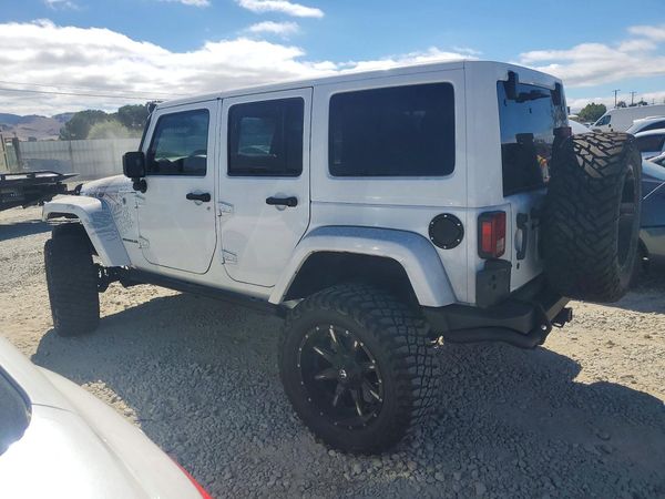 2016 JEEP WRANGLER UNLIMITED SAHARA 4X4