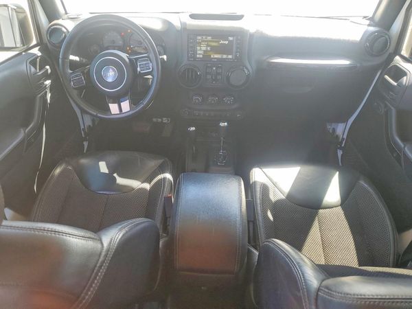2016 JEEP WRANGLER UNLIMITED SAHARA 4X4