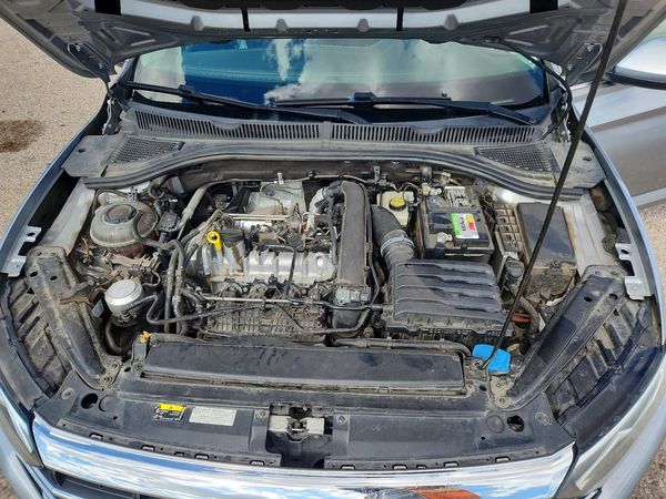 2019 VOLKSWAGEN JETTA S, SE, R-Line