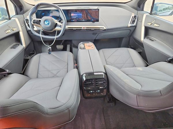 2024 BMW IX