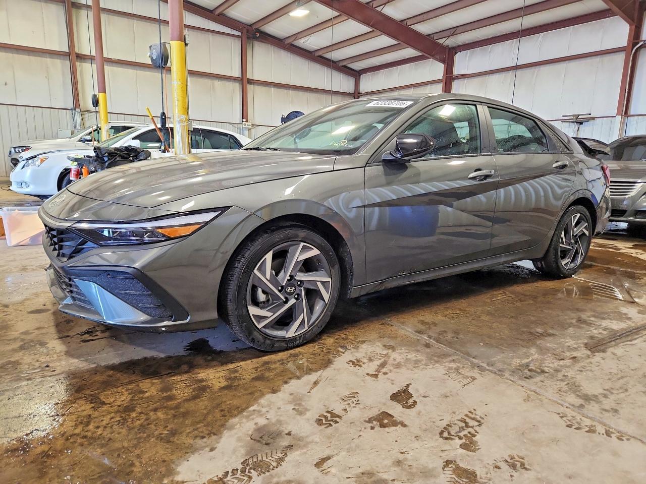 2025 HYUNDAI ELANTRA