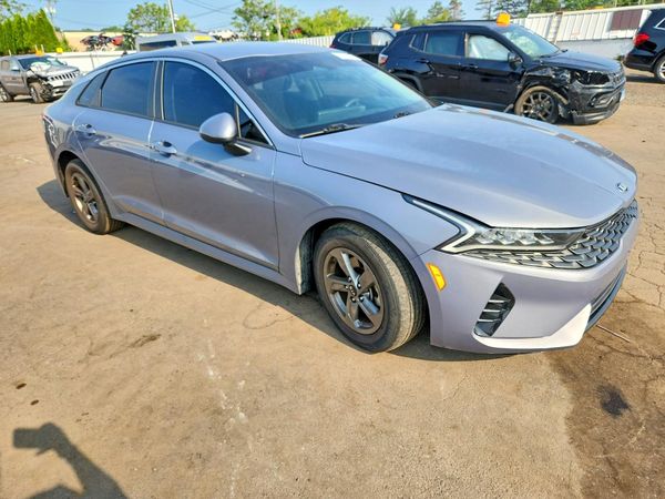 2021 KIA K5