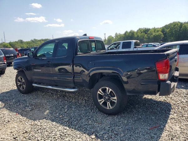 2017 TOYOTA TACOMA SR/SR5