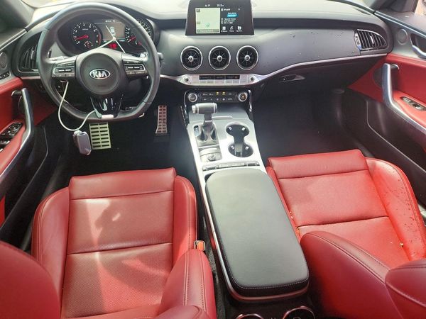 2020 KIA STINGER GT1
