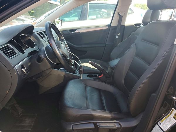 2017 VOLKSWAGEN JETTA