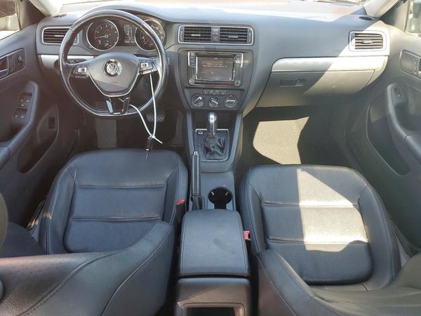 2017 VOLKSWAGEN JETTA