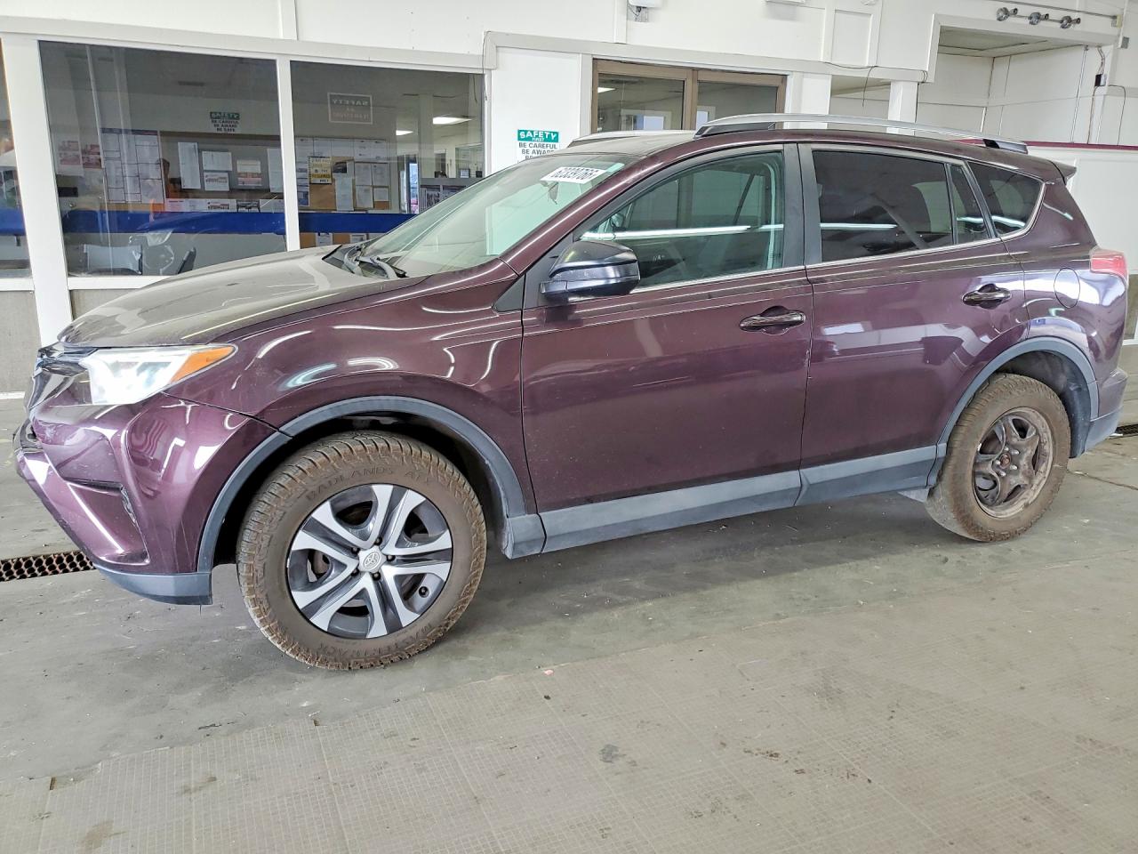 2017 TOYOTA RAV4 LE