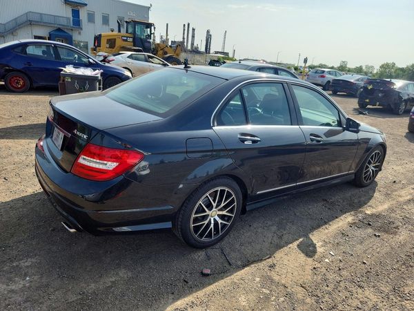 2012 MERCEDES-BENZ C C300 4-MATIC