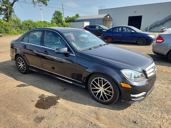 2012 MERCEDES-BENZ C C300 4-MATIC