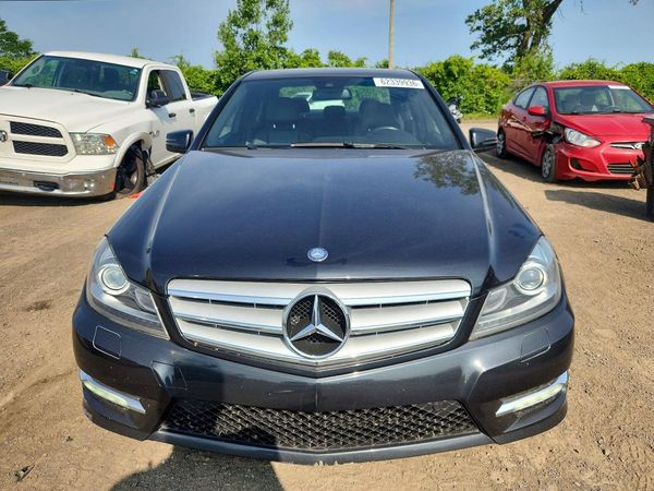 2012 MERCEDES-BENZ C C300 4-MATIC