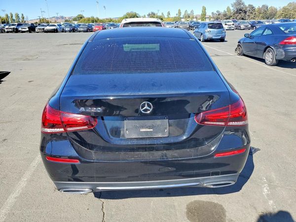 2020 MERCEDES-BENZ A A220