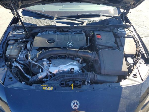 2020 MERCEDES-BENZ A A220