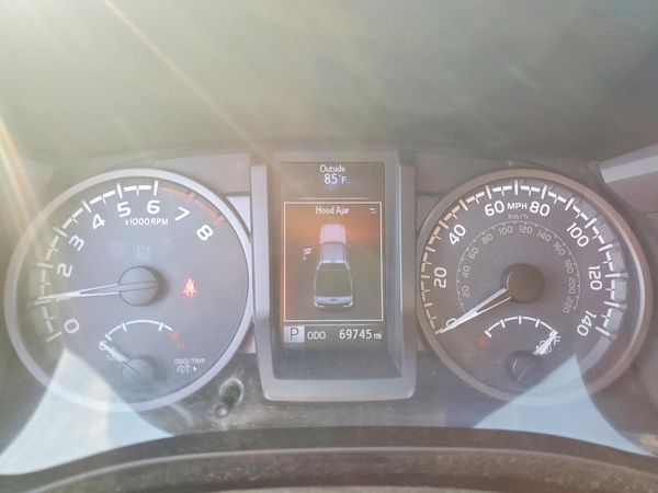 2016 TOYOTA TACOMA