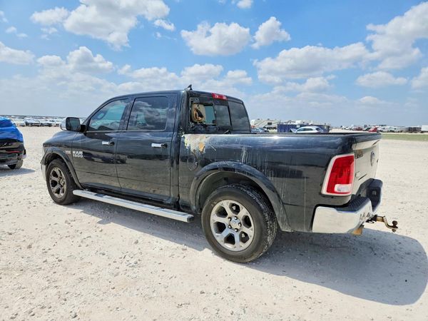 2016 RAM 1500 LARAMIE CREW CAB 4X4