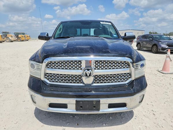 2016 RAM 1500 LARAMIE CREW CAB 4X4
