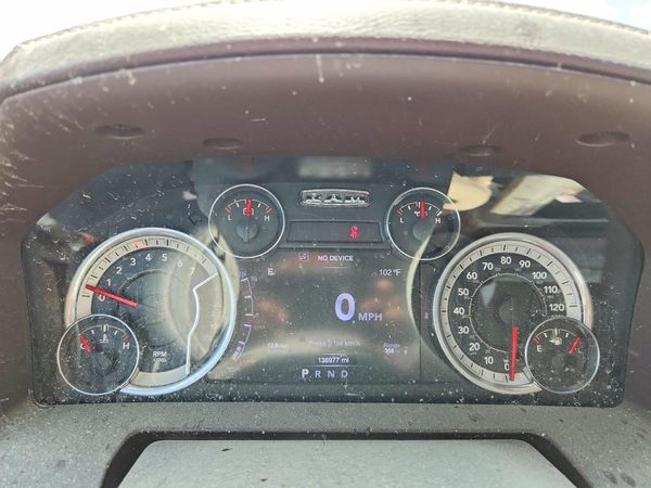 2016 RAM 1500 LARAMIE CREW CAB 4X4
