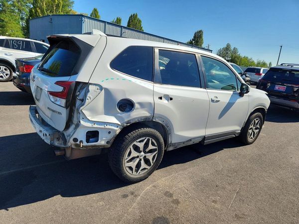 2019 SUBARU FORESTER Prm Base+ES